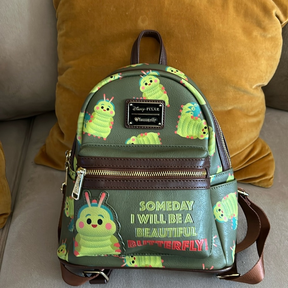 DISNEY•PIXAR LOUNGEFLY BACKPACK🐛